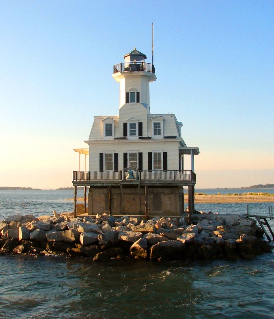 East End Seaports image of the Bug light lighthouse. 